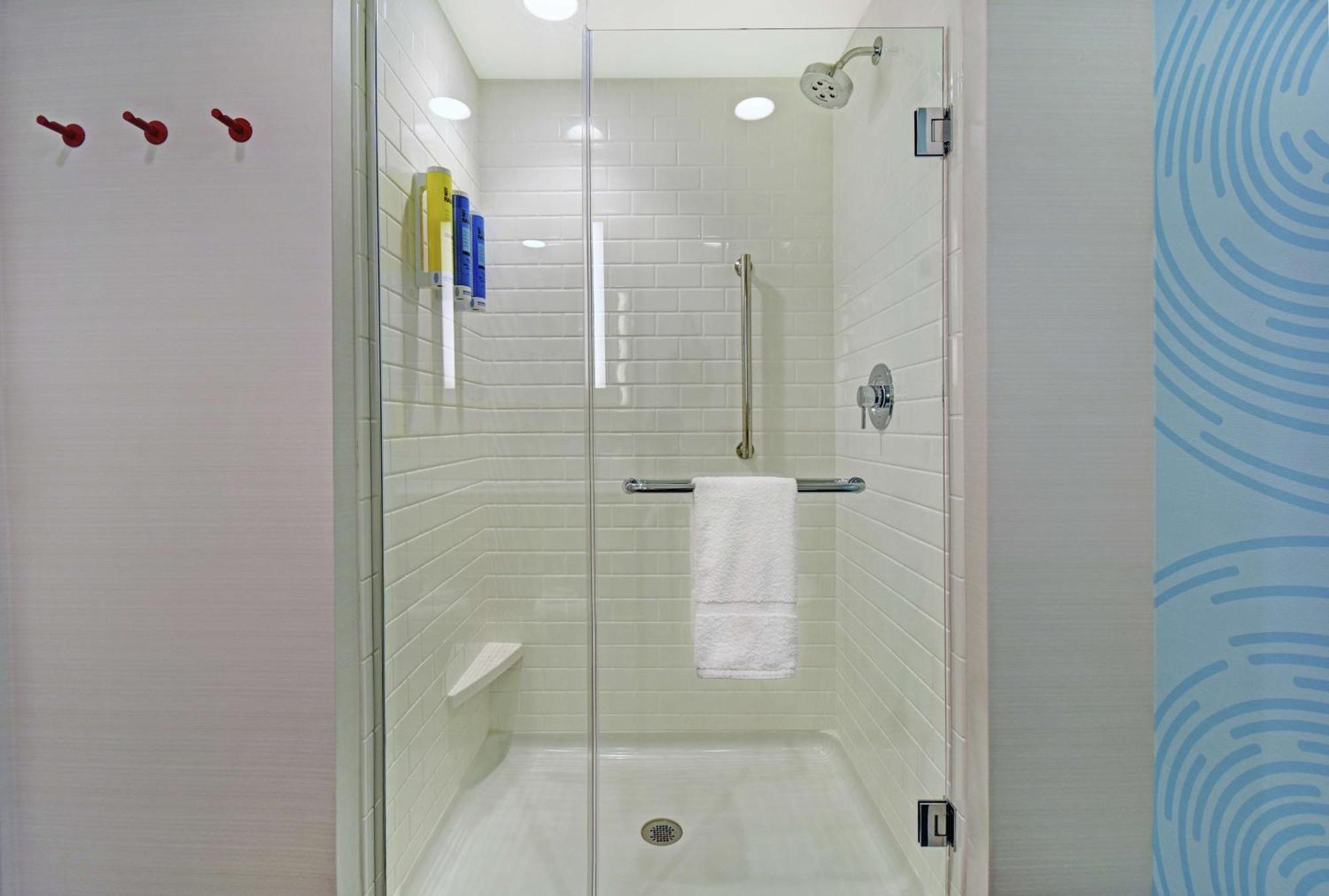 Tru By Hilton Portland Airport Area Me Hotell South Portland Eksteriør bilde
